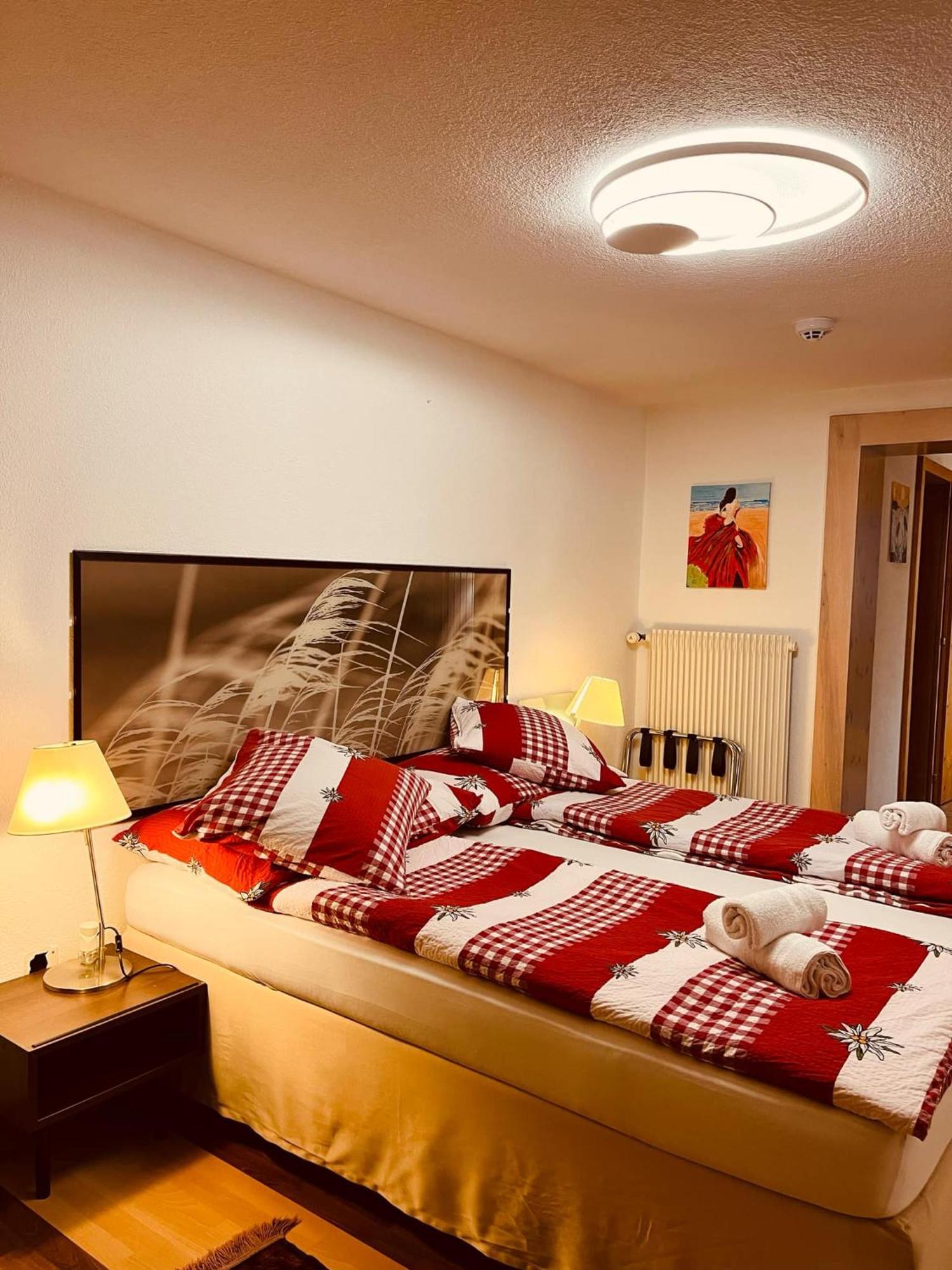 Hotel Rhoneblick Guttet-Feschel Экстерьер фото