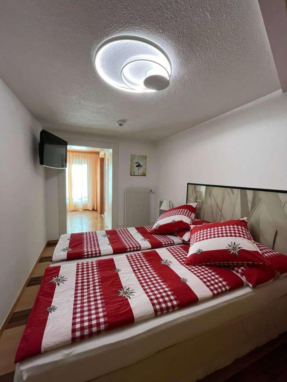 Hotel Rhoneblick Guttet-Feschel Экстерьер фото